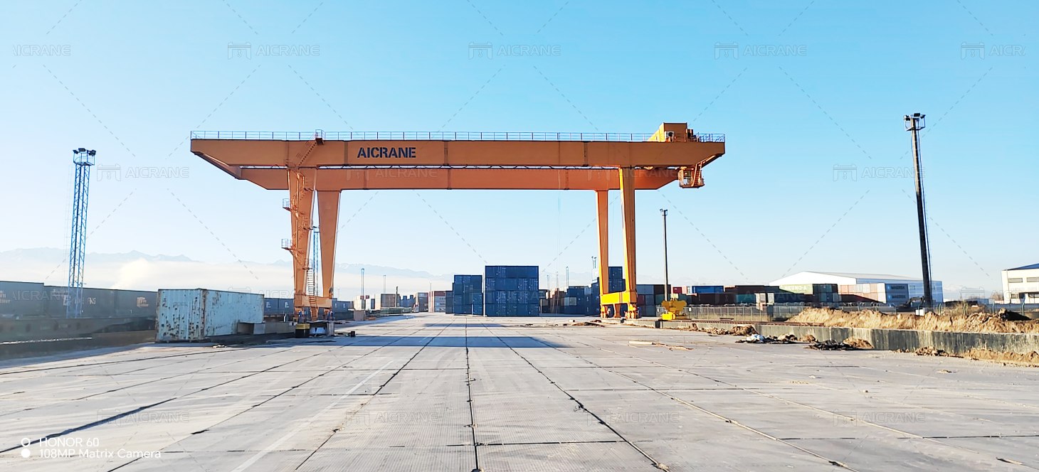 Rail Mounted Gantry Crane for Container Handling