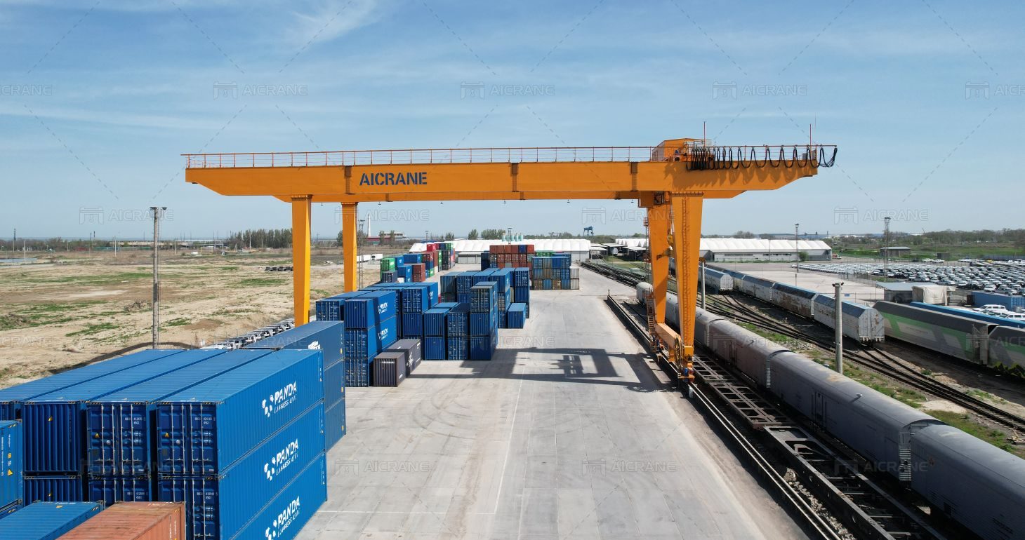 gantry crane for containers handling