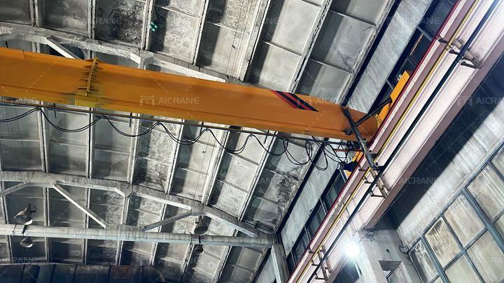 overhead crane installed in Kazakhstan