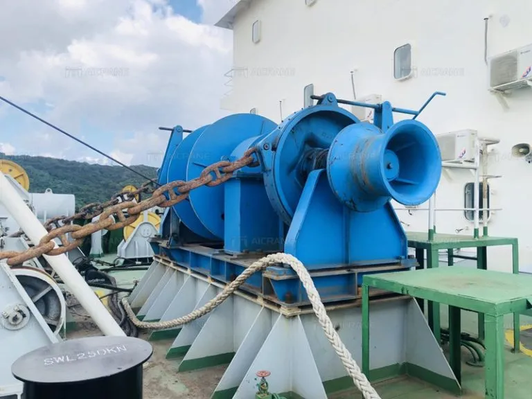 28mm Anchor Mooring Winch On The Ship
