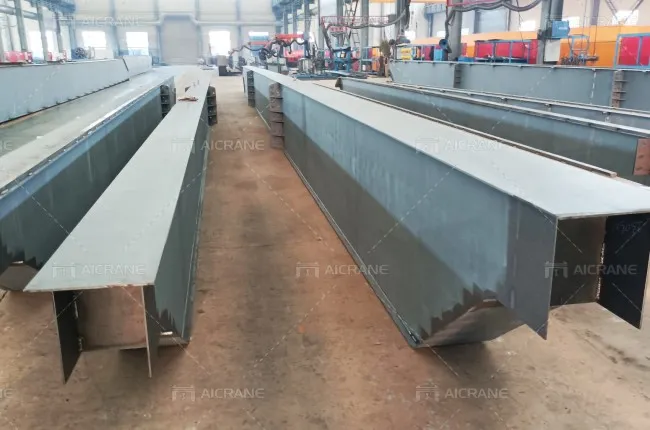 manufacturing crane beams in factory